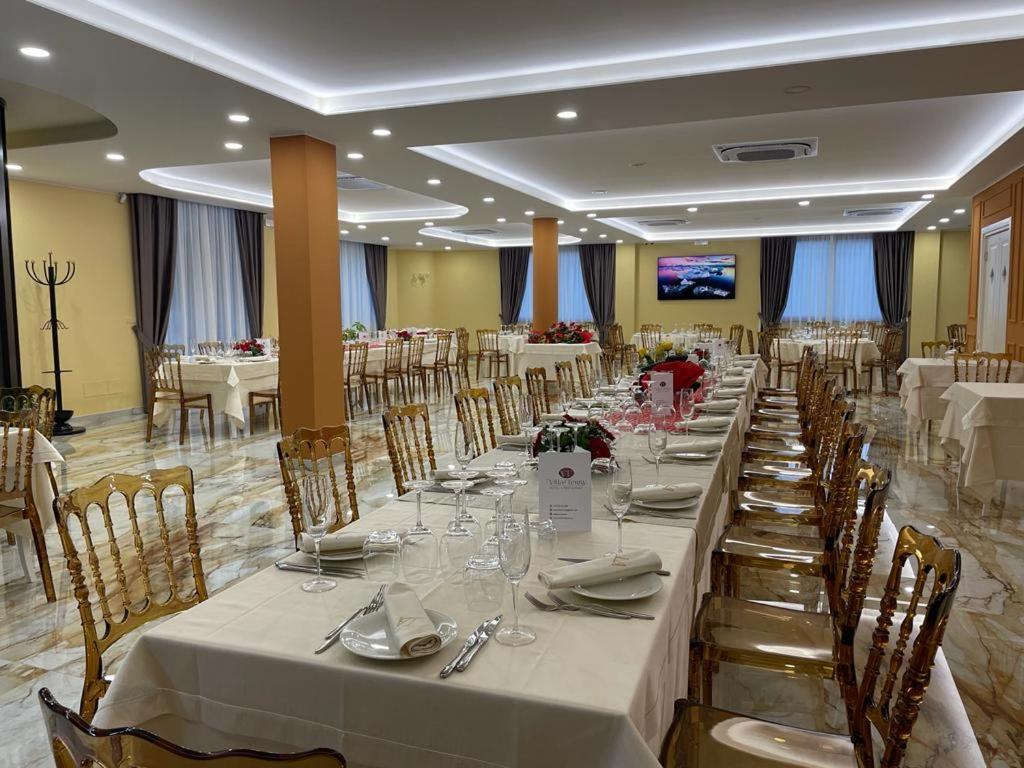 Hotel Ristorante Villa Terry Lauria Inferiore Exterior foto
